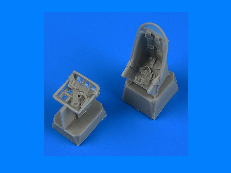 QB72543 Ju 87 Stuka seats with safety belts 1/72